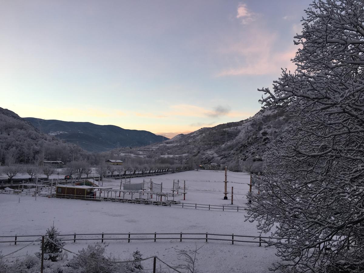Penzion Cal Quimet Rialp Exteriér fotografie